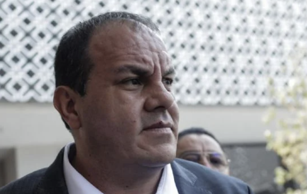 Cuauhtémoc Blanco llegó al México vs Portugal en camioneta sin placas