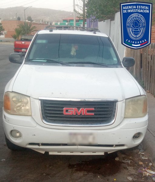 Recupera AEI camioneta Envoy robada en Parral