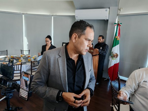 Apuesta Gilberto Loya al apoyo psicológico a menores de edad, antes que aumentar penas