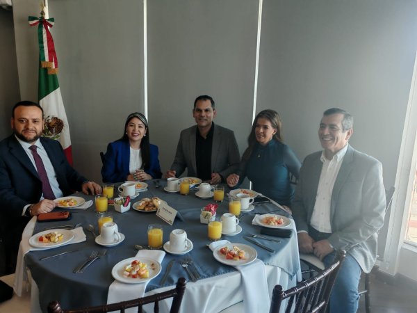 Premiarán con 50 mil pesos a policías en tres categorías de la Medalla al Mérito Policial