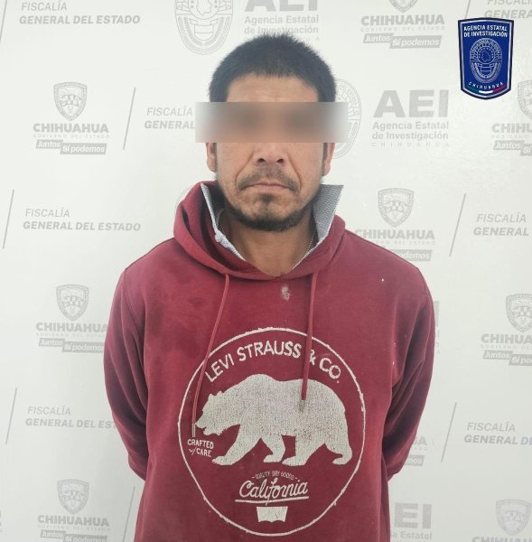 Detienen a tres hombres por delitos contra la salud