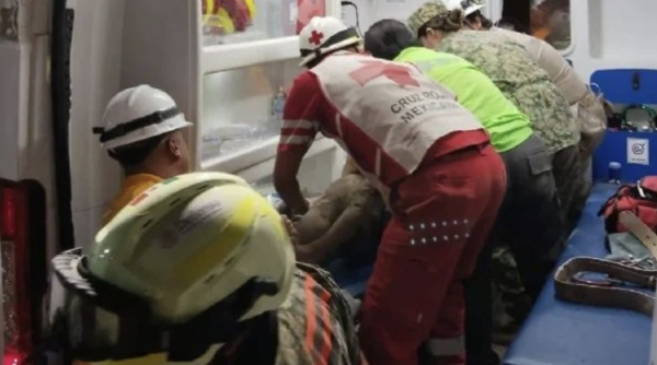 Dan alta médica a minero rescatado en Rosario, Sinaloa