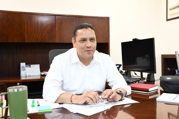 Reporta CUM avances en obras de pavimentación en la capital