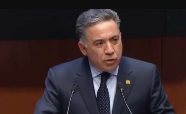 El senador Inzunza se blindó en Sinaloa con cargos a su familia y esposa en el Poder Judicial del estado