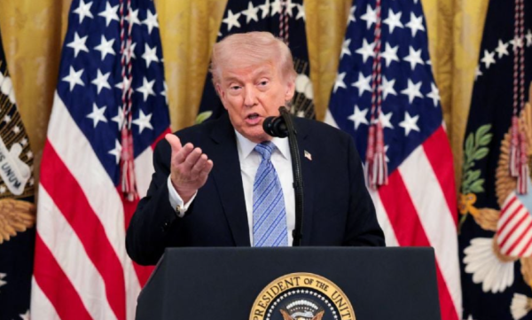 Trump firma nueva estrategia nacional contra el terrorismo enfocada en paralizar a los cárteles