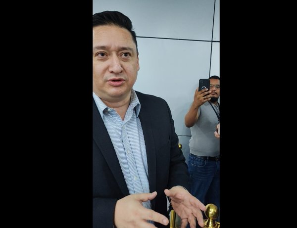 Encuentro Maru-Ayuso molestó a la 4T y sus porros extranjeros de nómina en Morena: Alfredo Chávez