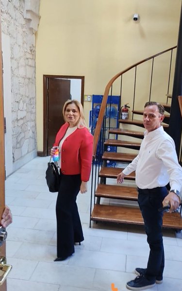 Presupuesto y obras: Maru Campos por reunión con empresarios