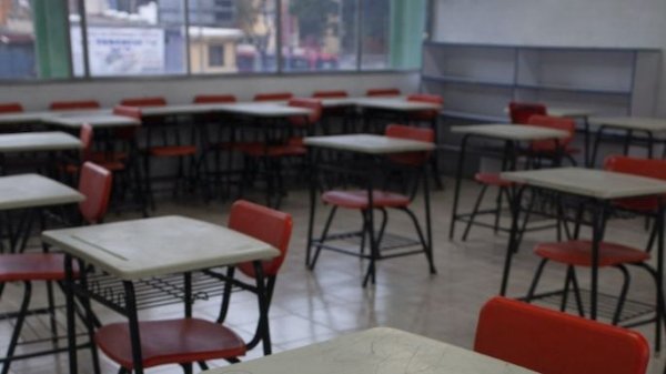 Recortar el calendario escolar 