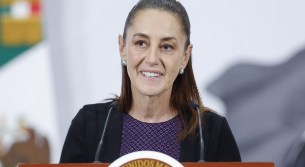 Sheinbaum anuncia el envío este lunes de un barco más con ayuda humanitaria para Cuba