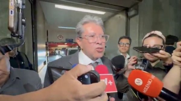 No seguir los ejemplos de austeridad daña a Morena, dice Monreal sobre “Andy” López