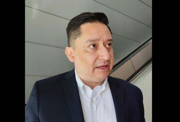 Ridículo y pirotecnia de Ariadna contra Maru, no pueden hacer juicio a Maru: Alfredo Chávez