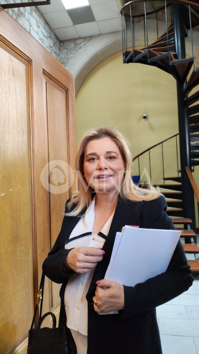 Adelante, Chihuahua es un estado que permite la libertad de expresión: Maru Campos por manifestación de Morena