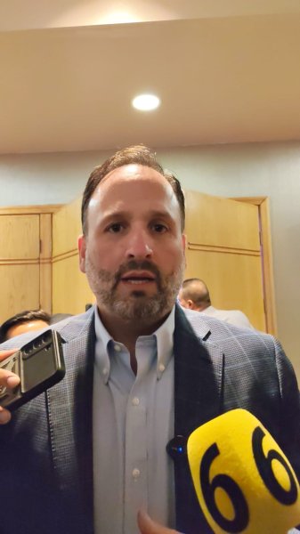 En Chihuahua no somos violentos, se aplicará la ley a quien realice actos vandálicos: Santiago De la Peña