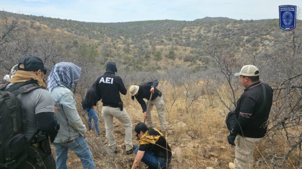 Realiza FGE Occidente rastreo en Ejido Tres Lagunas