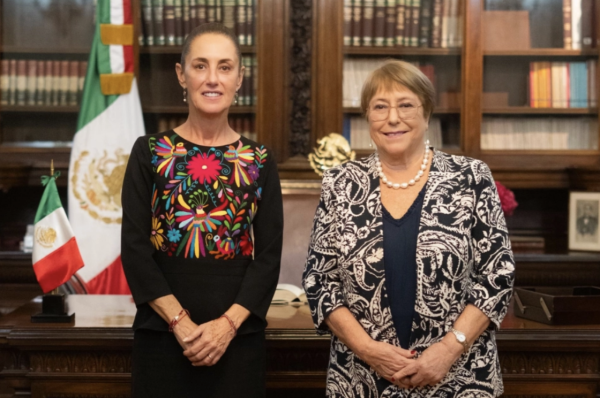 Sheinbaum recibe a Michelle Bachelet y ratifica el respaldo de México a su candidatura para la ONU
