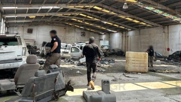 Agentes federales incautan 15 camionetas blindadas durante cateo en Reynosa