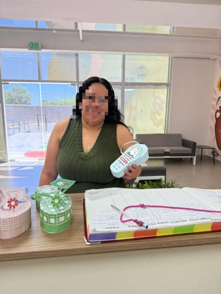 Realiza CEJUM Cuauhtémoc la actividad “Dulce chanclazo para mamá”