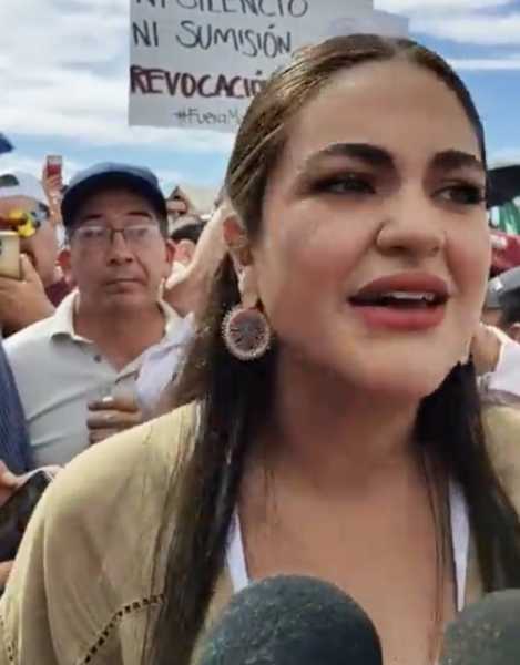 Andrea Chávez acusa represión durante marcha de Morena en Chihuahua