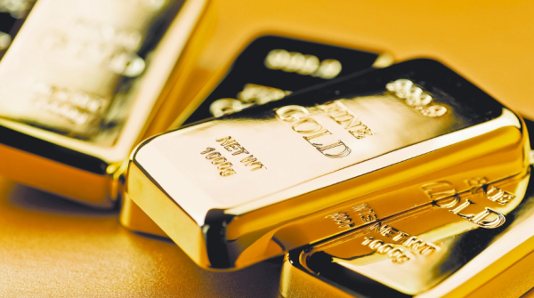Precio del oro retrocedió por tensiones en Medio Oriente