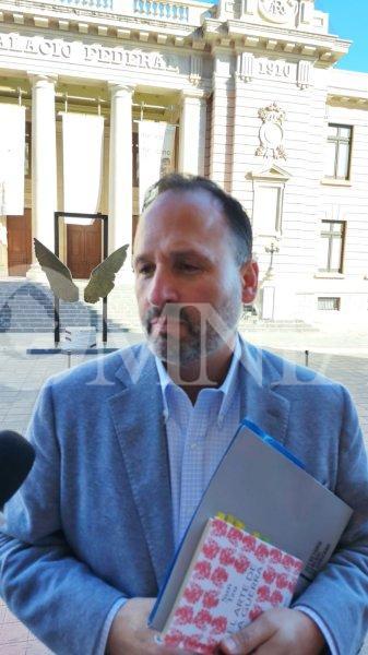 Niega Santiago De la Peña “secuestro” del transporte público durante marcha de Morena
