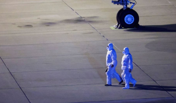 Estados Unidos mantiene en cuarentena a pasajeros evacuados de crucero por brote de hantavirus