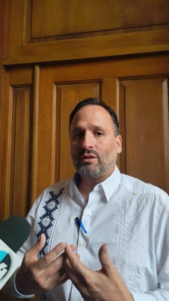 Santiago De la Peña señala desatención federal al sector agroalimentario y pide explicación por bloqueo en CDMX