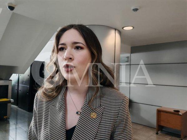 Los 25 mil por camión que dijo Cuauhtémoc Estrada, y la gente batallando para comer: Alma Portillo
