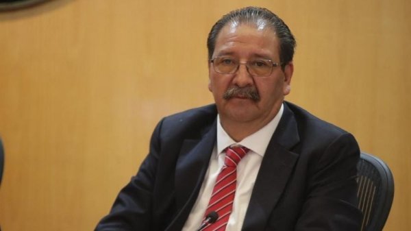 El coordinador del PT en Diputados afirma que EU investiga a López Obrador