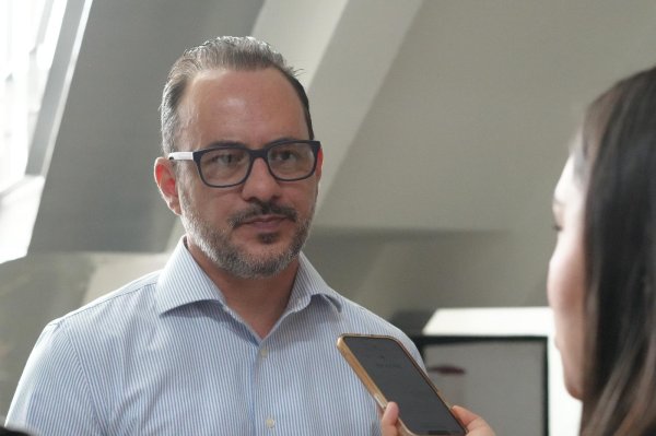 “Aquí Morena se topó con Chihuahua”: Soto alerta riesgo autoritario en reforma de Monreal