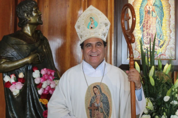 Piden oraciones por la recuperación de la salud del Obispo de Tarahumara en México
