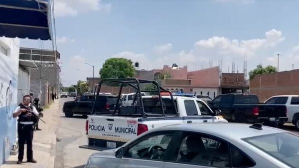 Agentes de Investigación Criminal repelen ataque en Salamanca y abaten a sujeto; hay dos detenidos