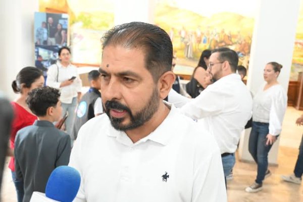 Hugo González respalda salida de Andy López Beltrán rumbo a elección de 2027