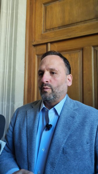 En lugar de shows mediáticos, Morena debería gestionar recursos para Chihuahua: Santiago De la Peña