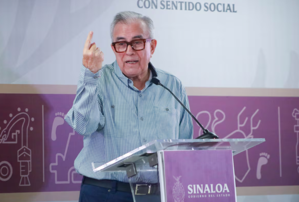La Interpol no ha emitido ficha roja contra el gobernador Rubén Rocha, según la Secretaría de Seguridad