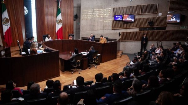 “¿Qué estás haciendo? ¡Esto es de la presidenta!”, reclama Rosa Icela a Ramírez Cuéllar por ir en contra de la reelección de magistrados electorales