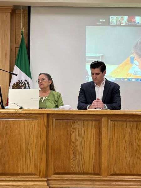 Pedro Joel Villanueva comparte estudio sobre financiamiento educativo en publicación académica de alcance internacional