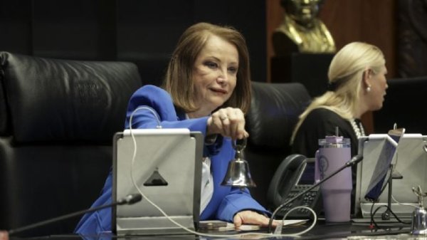 El Congreso recibe iniciativas de Sheinbaum en materia de derechos de autor