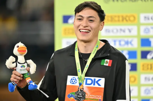 El Cuauhtemense Erick Portillo gana el oro en salto de altura en Polonia
