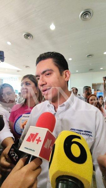 Respalda Jorge Romero y bancada de Accion Nacional a Maru Campos