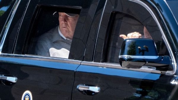 Trump encabezará feria por aniversario 250 de EU, luego que artistas decidieran no participar