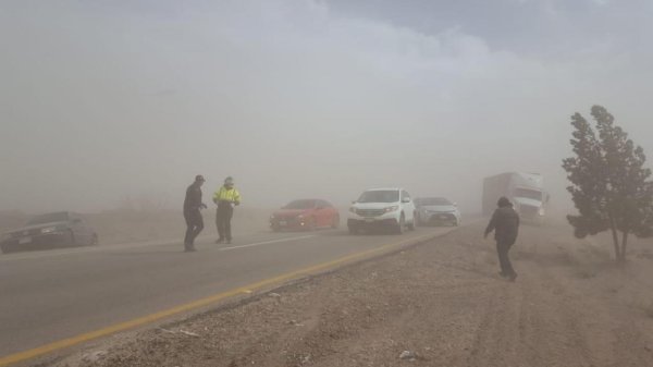 Domingo caluroso con vientos de 70Km/h en el Estado; con tolvaneras para Ciudad Juárez