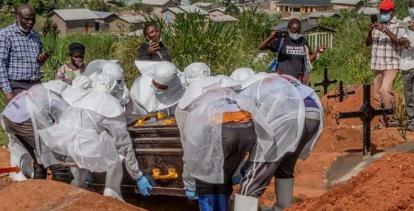 Brasil investiga dos casos sospechosos de ébola
